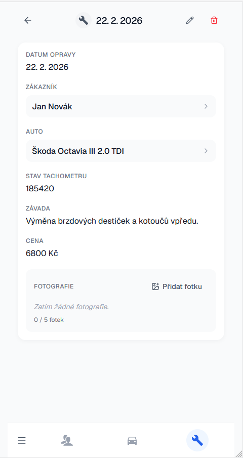 Detail opravy s datem, tachometrem, závadou a cenou v Kč